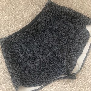 Lululemon Tracker Shorts Size 12 Tall